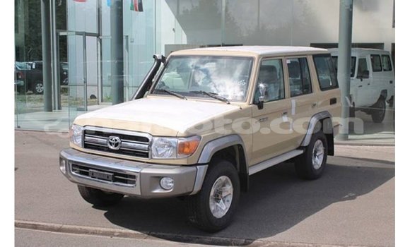 Buy Import Toyota Land Cruiser Beige Car in Import - Dubai in Artibonite Buy Import Toyota Land Cruiser Beige Car in Import - Dubai in Artibonite