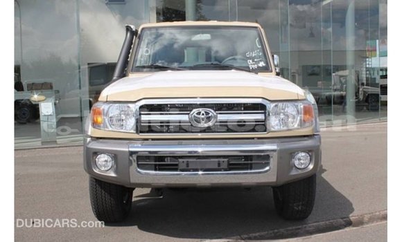 Buy Import Toyota Land Cruiser Beige Car in Import - Dubai in Artibonite Buy Import Toyota Land Cruiser Beige Car in Import - Dubai in Artibonite
