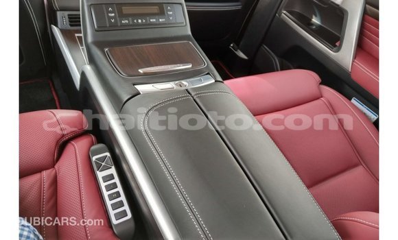 Acheter Import Voiture Toyota Land Cruiser Noir à Import - Dubai, Artibonite Acheter Import Voiture Toyota Land Cruiser Noir à Import - Dubai, Artibonite
