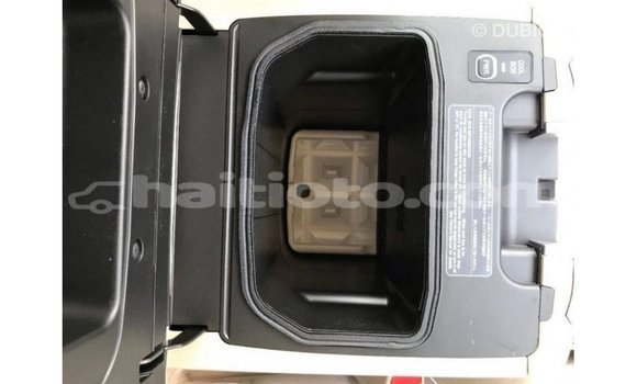 Acheter Import Voiture Toyota Land Cruiser Autre à Import - Dubai, Artibonite Acheter Import Voiture Toyota Land Cruiser Autre à Import - Dubai, Artibonite