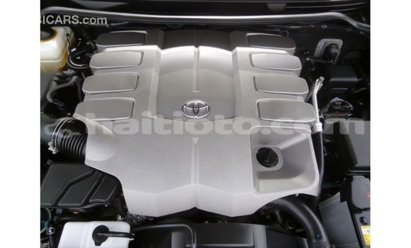Acheter Import Voiture Toyota Land Cruiser Noir à Import - Dubai, Artibonite Acheter Import Voiture Toyota Land Cruiser Noir à Import - Dubai, Artibonite