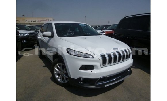 Acheter Import Voiture Jeep Cherokee Blanc à Import - Dubai, Artibonite