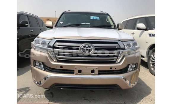 Acheter Import Voiture Toyota Land Cruiser Autre à Import - Dubai, Artibonite Acheter Import Voiture Toyota Land Cruiser Autre à Import - Dubai, Artibonite