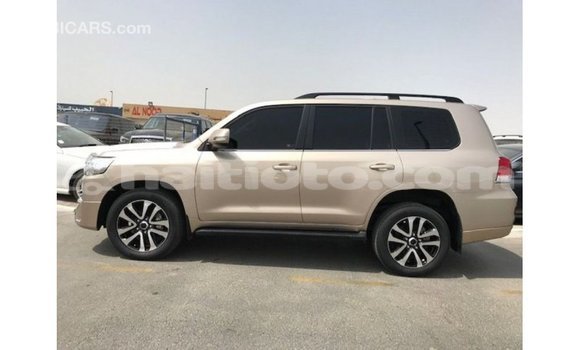 Acheter Import Voiture Toyota Land Cruiser Autre à Import - Dubai, Artibonite Acheter Import Voiture Toyota Land Cruiser Autre à Import - Dubai, Artibonite
