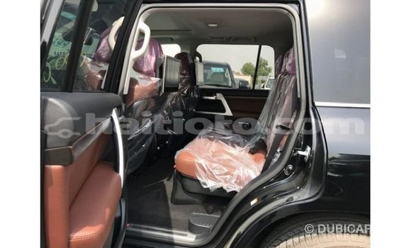 Acheter Import Voiture Toyota Land Cruiser Noir à Import - Dubai, Artibonite Acheter Import Voiture Toyota Land Cruiser Noir à Import - Dubai, Artibonite