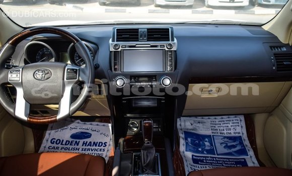 Acheter Import Voiture Toyota Prado Blanc à Import - Dubai, Artibonite Acheter Import Voiture Toyota Prado Blanc à Import - Dubai, Artibonite