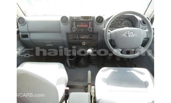 Acheter Import Voiture Toyota Land Cruiser Autre à Import - Dubai, Artibonite Acheter Import Voiture Toyota Land Cruiser Autre à Import - Dubai, Artibonite