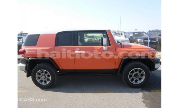Acheter Import Voiture Toyota FJ Cruiser Autre à Import - Dubai, Artibonite Acheter Import Voiture Toyota FJ Cruiser Autre à Import - Dubai, Artibonite