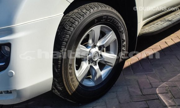 Acheter Import Voiture Toyota Prado Blanc à Import - Dubai, Artibonite Acheter Import Voiture Toyota Prado Blanc à Import - Dubai, Artibonite