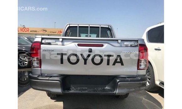 Acheter Import Voiture Toyota Hilux Autre à Import - Dubai, Artibonite Acheter Import Voiture Toyota Hilux Autre à Import - Dubai, Artibonite