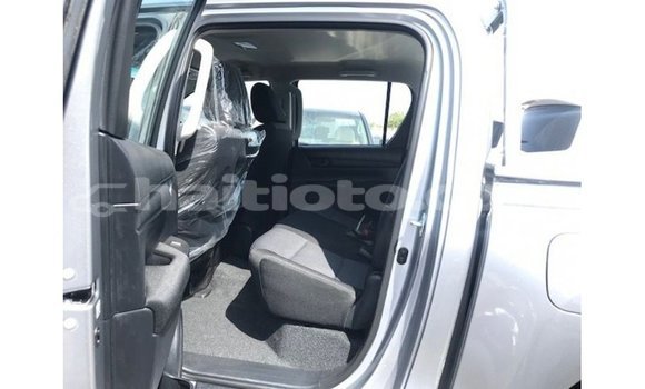 Acheter Import Voiture Toyota Hilux Autre à Import - Dubai, Artibonite Acheter Import Voiture Toyota Hilux Autre à Import - Dubai, Artibonite