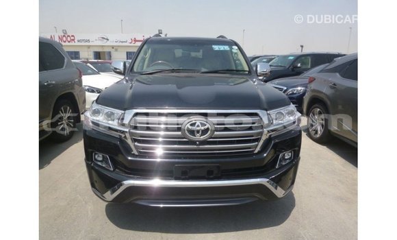 Acheter Import Voiture Toyota Land Cruiser Noir à Import - Dubai, Artibonite Acheter Import Voiture Toyota Land Cruiser Noir à Import - Dubai, Artibonite