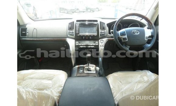 Acheter Import Voiture Toyota Land Cruiser Autre à Import - Dubai, Artibonite Acheter Import Voiture Toyota Land Cruiser Autre à Import - Dubai, Artibonite