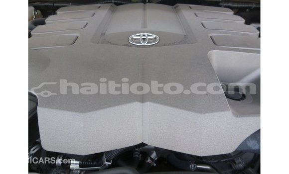 Acheter Import Voiture Toyota Land Cruiser Autre à Import - Dubai, Artibonite Acheter Import Voiture Toyota Land Cruiser Autre à Import - Dubai, Artibonite