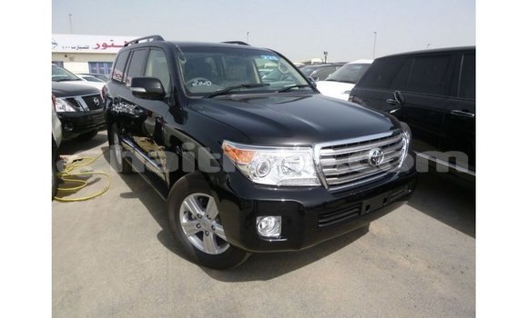 Acheter Import Voiture Toyota Land Cruiser Noir à Import - Dubai, Artibonite Acheter Import Voiture Toyota Land Cruiser Noir à Import - Dubai, Artibonite