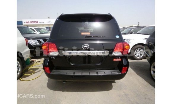Acheter Import Voiture Toyota Land Cruiser Noir à Import - Dubai, Artibonite Acheter Import Voiture Toyota Land Cruiser Noir à Import - Dubai, Artibonite