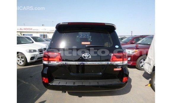 Acheter Import Voiture Toyota Land Cruiser Noir à Import - Dubai, Artibonite Acheter Import Voiture Toyota Land Cruiser Noir à Import - Dubai, Artibonite