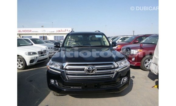 Acheter Import Voiture Toyota Land Cruiser Noir à Import - Dubai, Artibonite Acheter Import Voiture Toyota Land Cruiser Noir à Import - Dubai, Artibonite