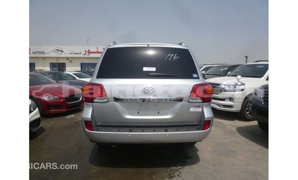 Acheter Import Voiture Toyota Land Cruiser Autre à Import - Dubai, Artibonite Acheter Import Voiture Toyota Land Cruiser Autre à Import - Dubai, Artibonite