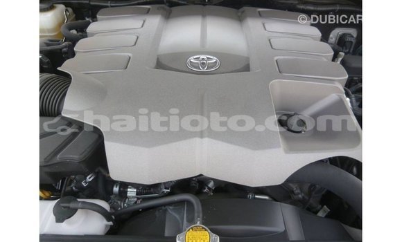 Acheter Import Voiture Toyota Land Cruiser Autre à Import - Dubai, Artibonite Acheter Import Voiture Toyota Land Cruiser Autre à Import - Dubai, Artibonite