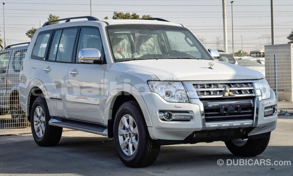 Acheter Import Voiture Mitsubishi Pajero Blanc à Import - Dubai, Artibonite Acheter Import Voiture Mitsubishi Pajero Blanc à Import - Dubai, Artibonite