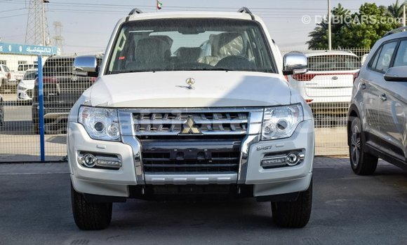 Acheter Import Voiture Mitsubishi Pajero Blanc à Import - Dubai, Artibonite Acheter Import Voiture Mitsubishi Pajero Blanc à Import - Dubai, Artibonite
