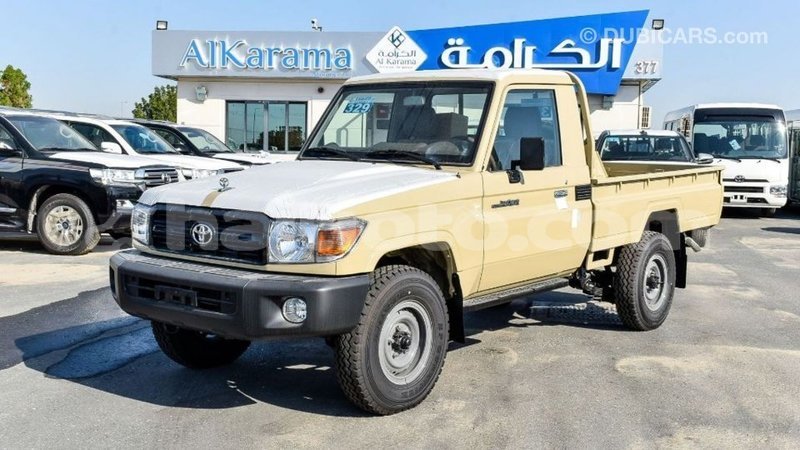 Big with watermark toyota land cruiser artibonite import dubai 2589