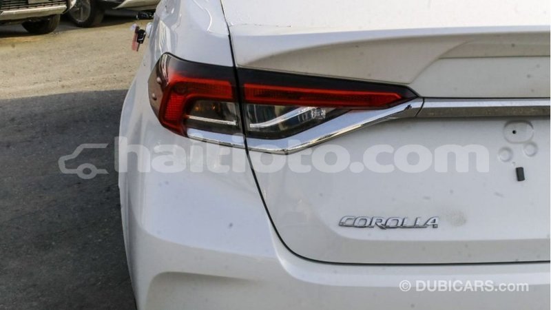 Big with watermark toyota corolla artibonite import dubai 2591