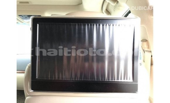 Acheter Import Voiture Toyota Land Cruiser Blanc à Import - Dubai, Artibonite Acheter Import Voiture Toyota Land Cruiser Blanc à Import - Dubai, Artibonite