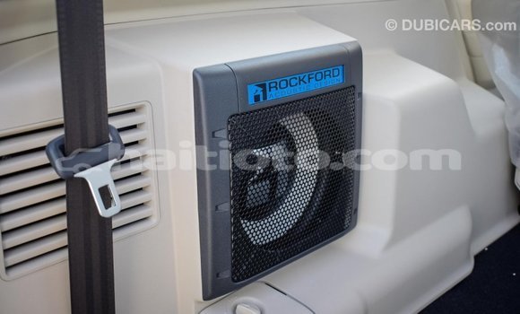 Acheter Import Voiture Mitsubishi Pajero Blanc à Import - Dubai, Artibonite Acheter Import Voiture Mitsubishi Pajero Blanc à Import - Dubai, Artibonite