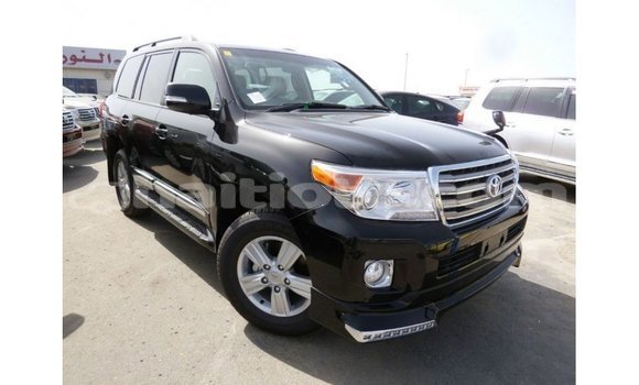 Acheter Import Voiture Toyota Land Cruiser Noir à Import - Dubai, Artibonite Acheter Import Voiture Toyota Land Cruiser Noir à Import - Dubai, Artibonite