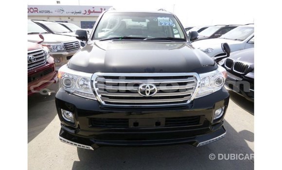 Acheter Import Voiture Toyota Land Cruiser Noir à Import - Dubai, Artibonite Acheter Import Voiture Toyota Land Cruiser Noir à Import - Dubai, Artibonite