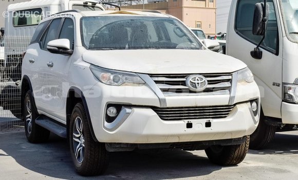 Acheter Import Voiture Toyota Fortuner Blanc à Import - Dubai, Artibonite Acheter Import Voiture Toyota Fortuner Blanc à Import - Dubai, Artibonite