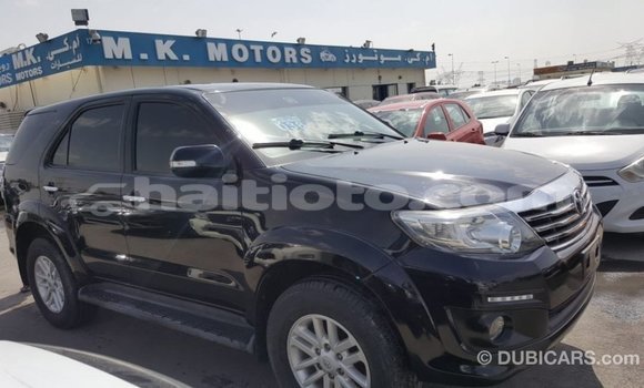 Acheter Import Voiture Toyota Fortuner Noir à Import - Dubai, Artibonite Acheter Import Voiture Toyota Fortuner Noir à Import - Dubai, Artibonite