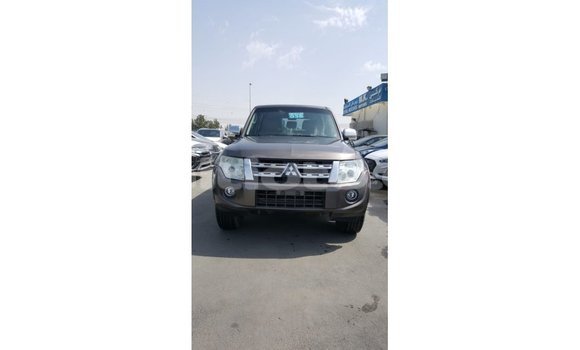 Acheter Import Voiture Mitsubishi Pajero Marron à Import - Dubai, Artibonite Acheter Import Voiture Mitsubishi Pajero Marron à Import - Dubai, Artibonite