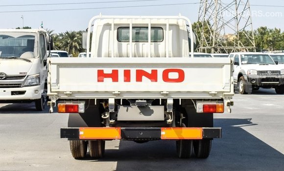 Acheter Import Utilitaire Hino 300 Series Blanc à Import - Dubai, Artibonite Acheter Import Utilitaire Hino 300 Series Blanc à Import - Dubai, Artibonite