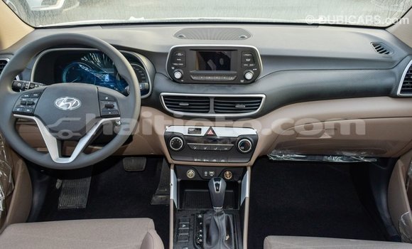 Acheter Import Voiture Hyundai Tucson Blanc à Import - Dubai, Artibonite Acheter Import Voiture Hyundai Tucson Blanc à Import - Dubai, Artibonite