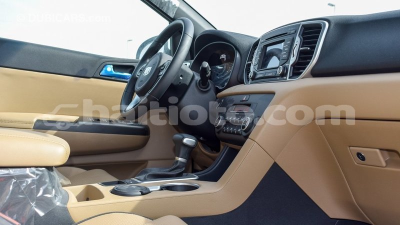 Big with watermark kia sportage artibonite import dubai 2625