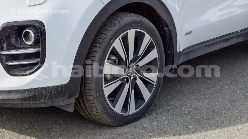 Big with watermark kia sportage artibonite import dubai 2625
