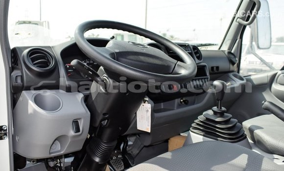 Acheter Import Utilitaire Hino 300 Series Blanc à Import - Dubai, Artibonite Acheter Import Utilitaire Hino 300 Series Blanc à Import - Dubai, Artibonite