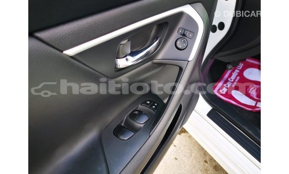 Acheter Import Voiture Nissan Altima Blanc à Import - Dubai, Artibonite Acheter Import Voiture Nissan Altima Blanc à Import - Dubai, Artibonite