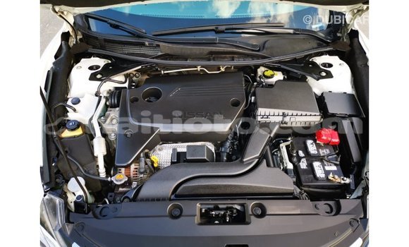 Acheter Import Voiture Nissan Altima Blanc à Import - Dubai, Artibonite Acheter Import Voiture Nissan Altima Blanc à Import - Dubai, Artibonite