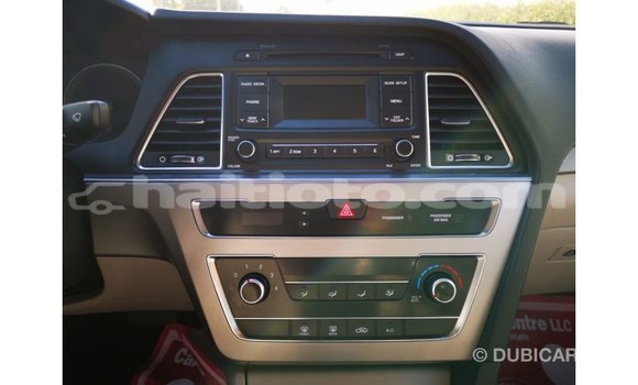 Acheter Import Voiture Hyundai Sonata Blanc à Import - Dubai, Artibonite Acheter Import Voiture Hyundai Sonata Blanc à Import - Dubai, Artibonite