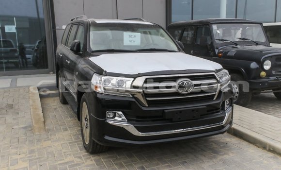 Acheter Import Voiture Toyota Land Cruiser Noir à Import - Dubai, Artibonite Acheter Import Voiture Toyota Land Cruiser Noir à Import - Dubai, Artibonite