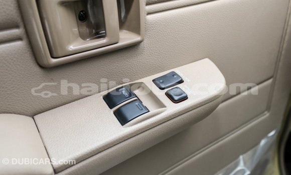 Acheter Import Voiture Toyota Land Cruiser Beige à Import - Dubai, Artibonite Acheter Import Voiture Toyota Land Cruiser Beige à Import - Dubai, Artibonite