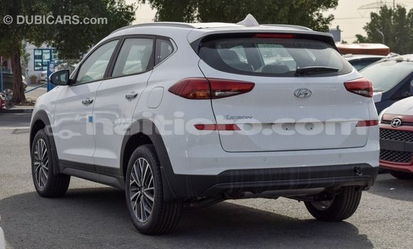 Acheter Import Voiture Hyundai Tucson Blanc à Import - Dubai, Artibonite Acheter Import Voiture Hyundai Tucson Blanc à Import - Dubai, Artibonite