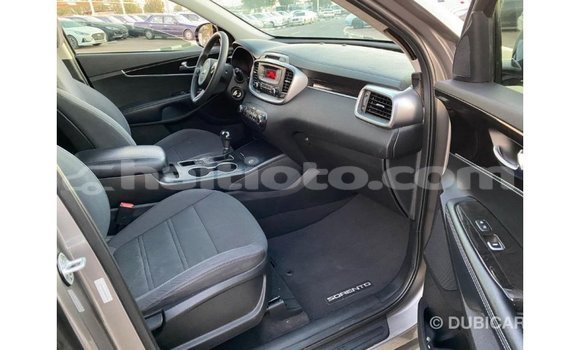 Acheter Import Voiture Kia Sorento Autre à Import - Dubai, Artibonite Acheter Import Voiture Kia Sorento Autre à Import - Dubai, Artibonite