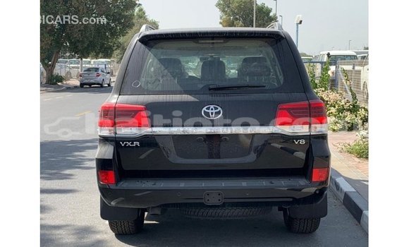 Buy Import Toyota Land Cruiser Black Car in Import - Dubai in Artibonite Buy Import Toyota Land Cruiser Black Car in Import - Dubai in Artibonite
