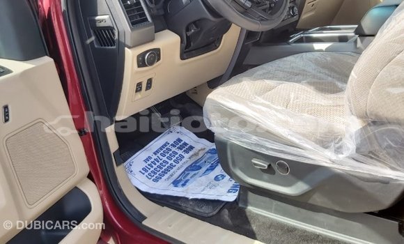 Acheter Import Voiture Ford Club Wagon Rouge à Import - Dubai, Artibonite Acheter Import Voiture Ford Club Wagon Rouge à Import - Dubai, Artibonite