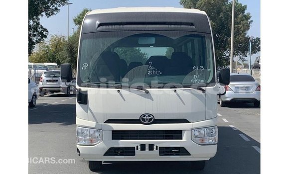 Acheter Import Voiture Toyota Coaster Blanc à Import - Dubai, Artibonite Acheter Import Voiture Toyota Coaster Blanc à Import - Dubai, Artibonite